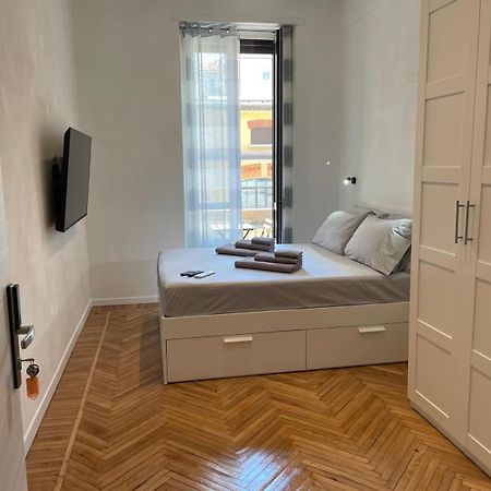 Drooms 4,0 Domotic Smart Self 24H,7 Vicino Treni Porta Susa E Centro Storico Turim Exterior foto