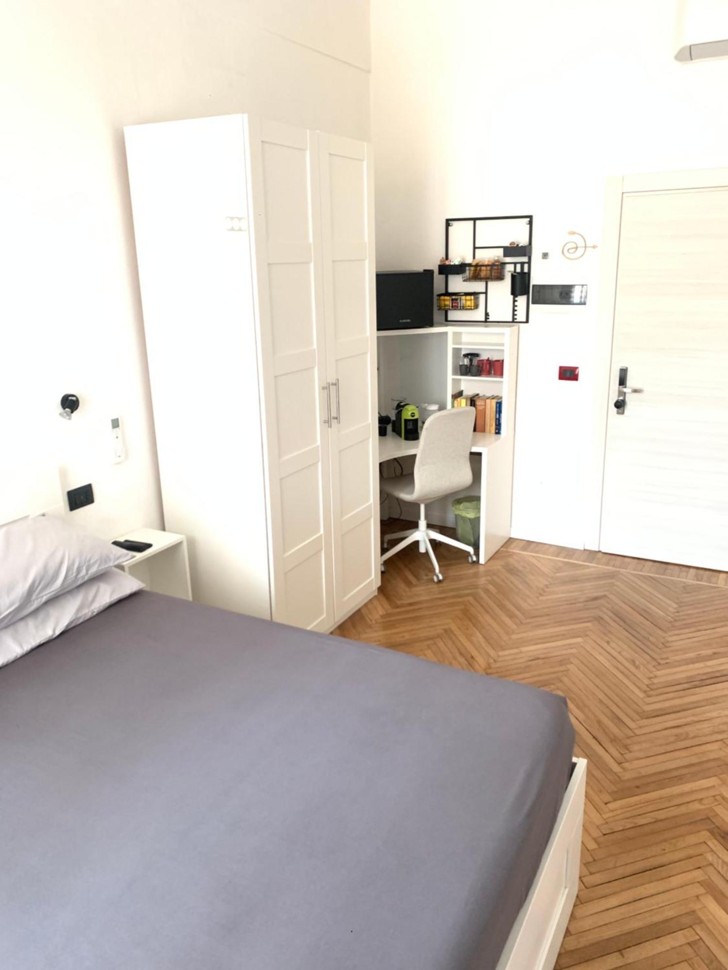 Drooms 4,0 Domotic Smart Self 24H,7 Vicino Treni Porta Susa E Centro Storico Turim Exterior foto