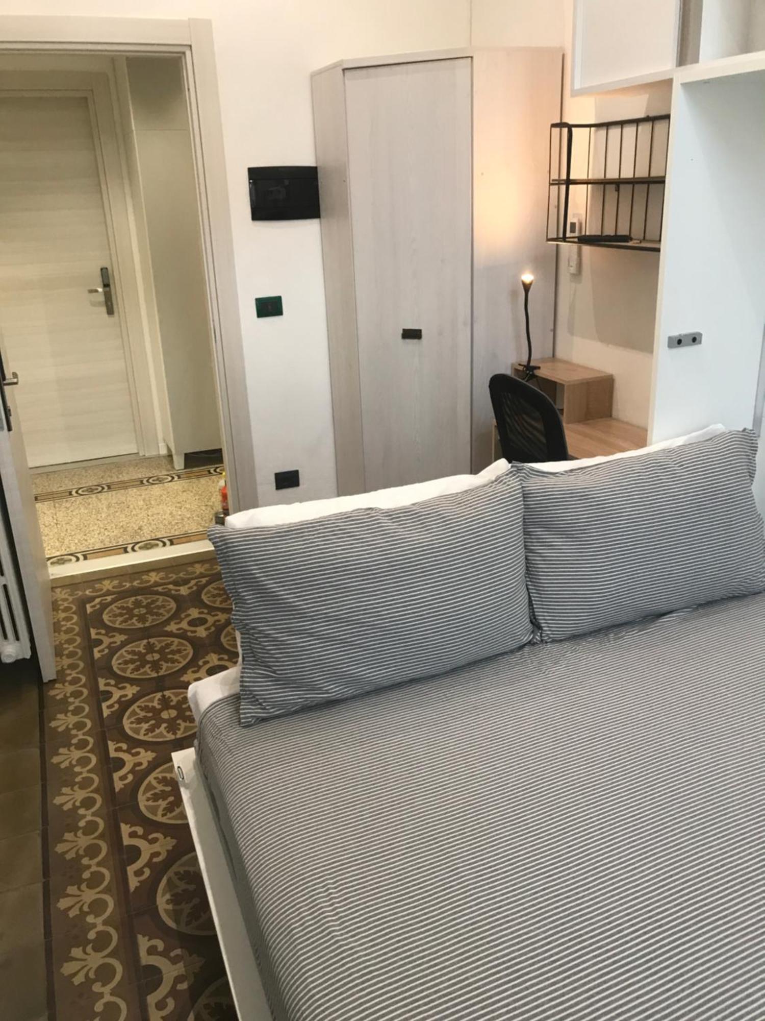 Drooms 4,0 Domotic Smart Self 24H,7 Vicino Treni Porta Susa E Centro Storico Turim Exterior foto