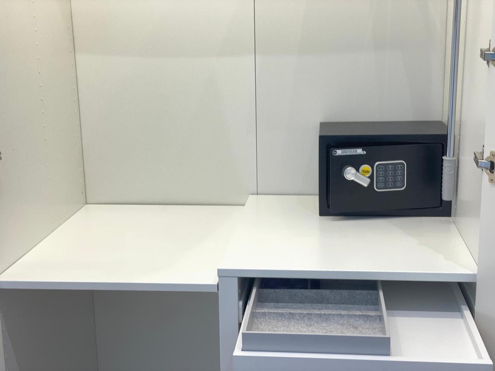 Drooms 4,0 Domotic Smart Self 24H,7 Vicino Treni Porta Susa E Centro Storico Turim Exterior foto