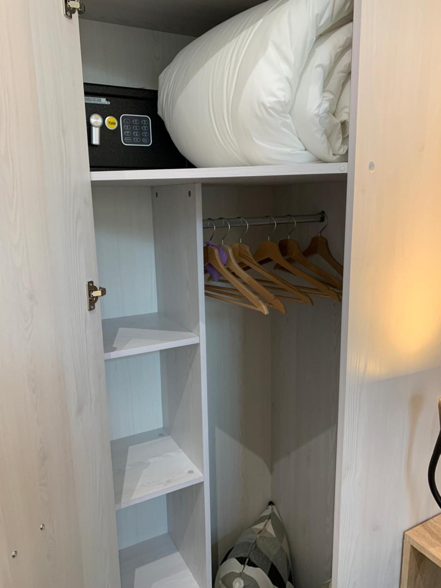 Drooms 4,0 Domotic Smart Self 24H,7 Vicino Treni Porta Susa E Centro Storico Turim Exterior foto