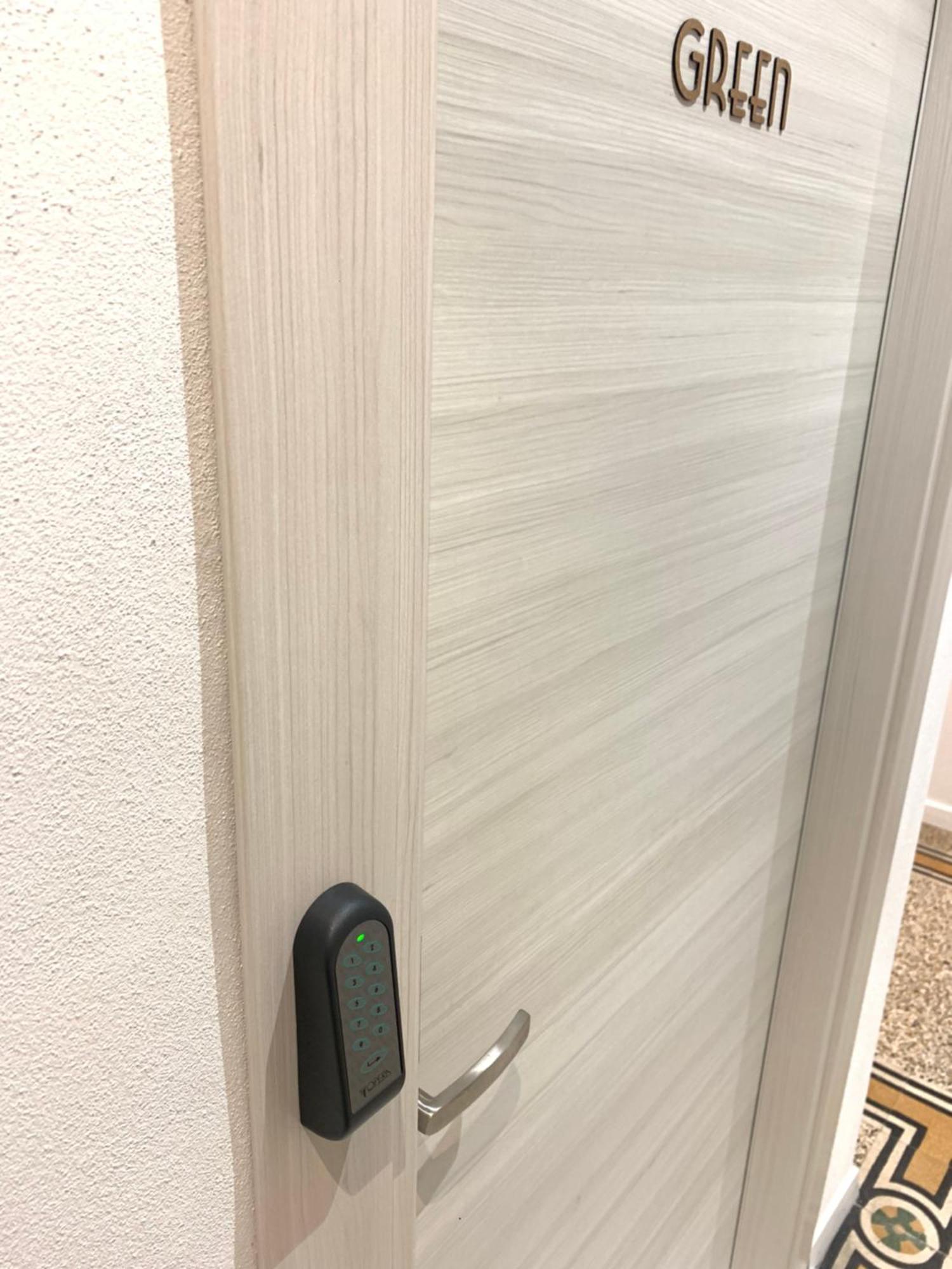 Drooms 4,0 Domotic Smart Self 24H,7 Vicino Treni Porta Susa E Centro Storico Turim Exterior foto